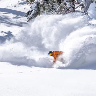 Early Snowboarding Pioneers (1980s-1990s)